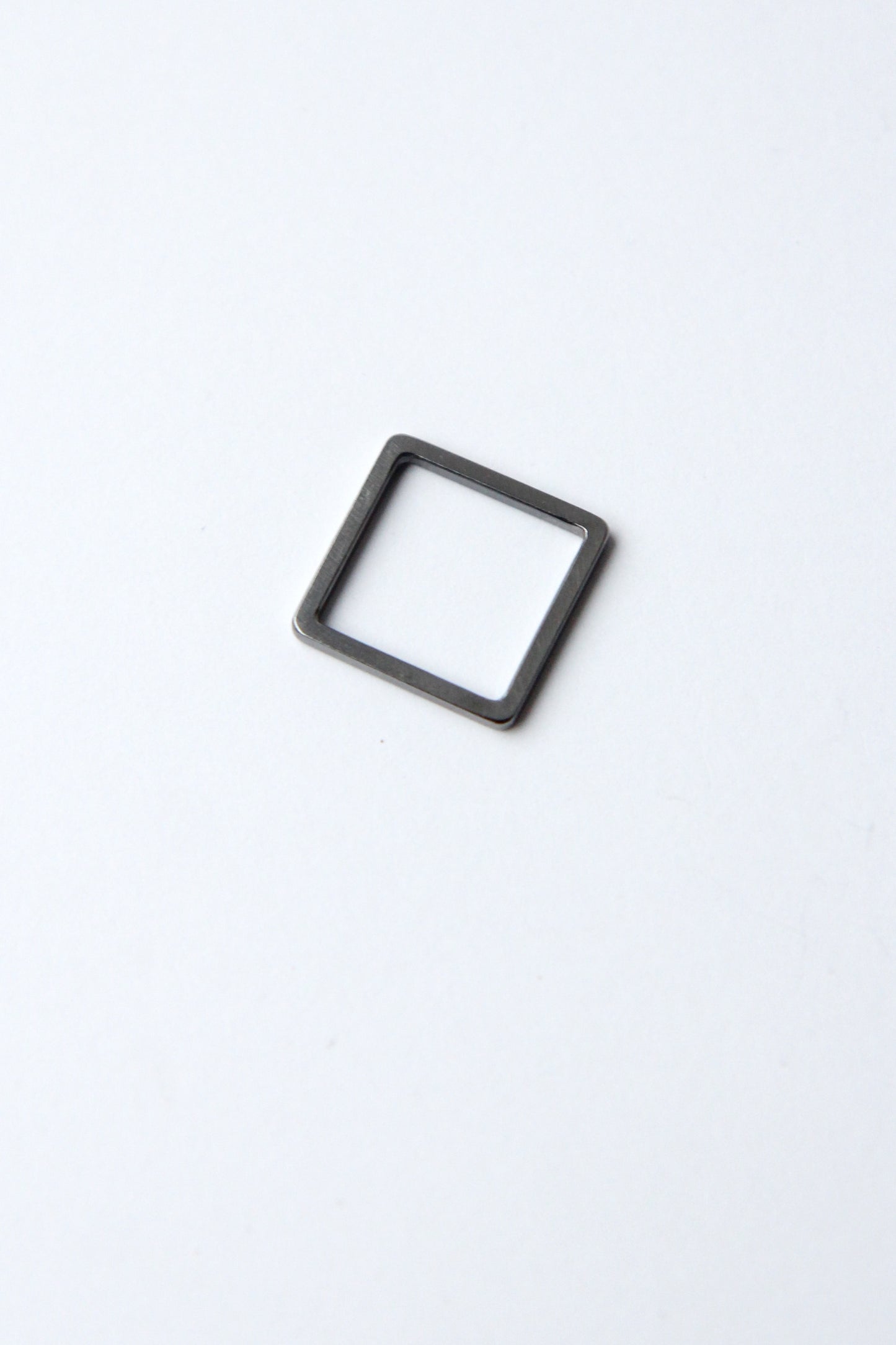 Fine Black Silver Square Ring