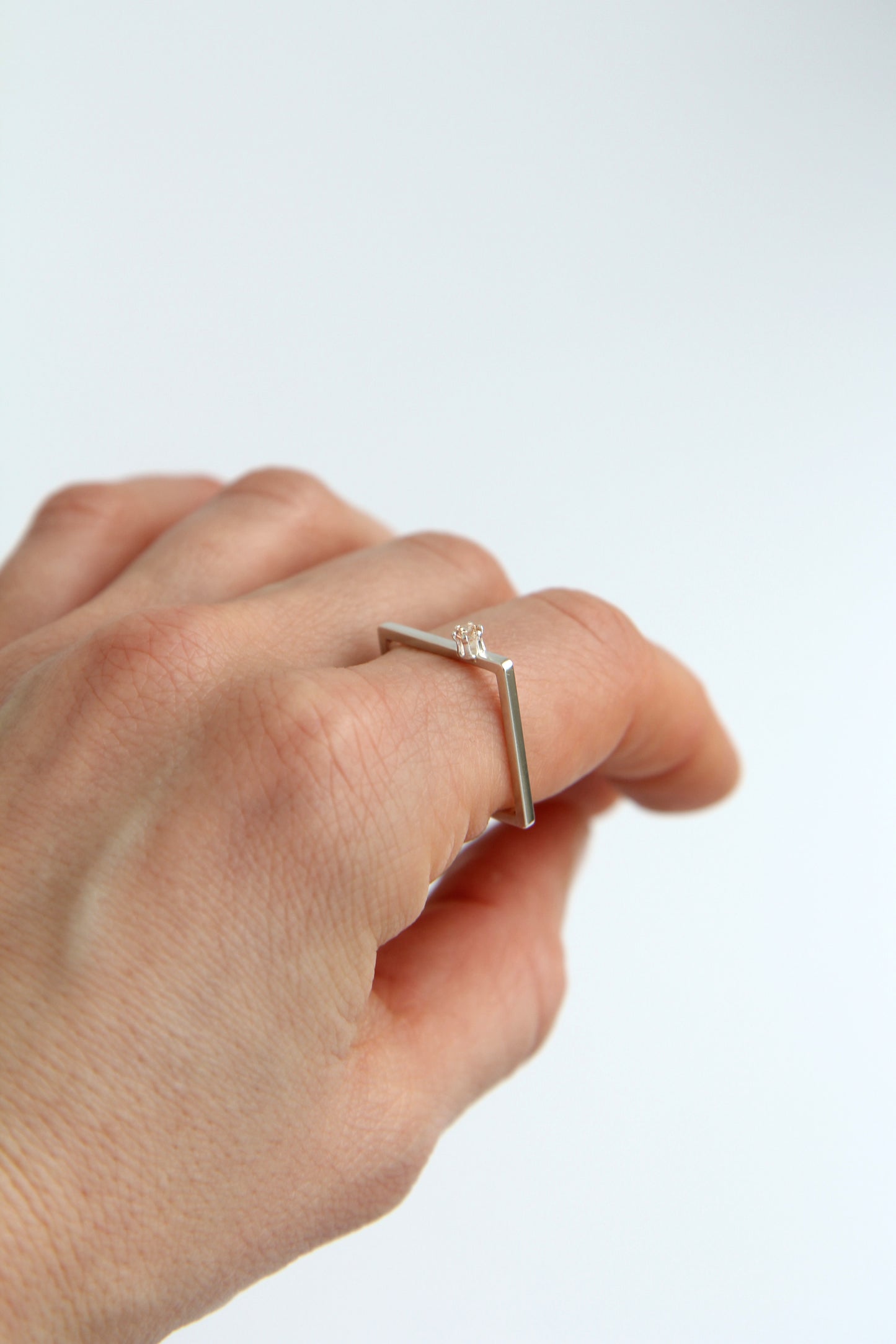 Fine Silver Square Ring with Zircon