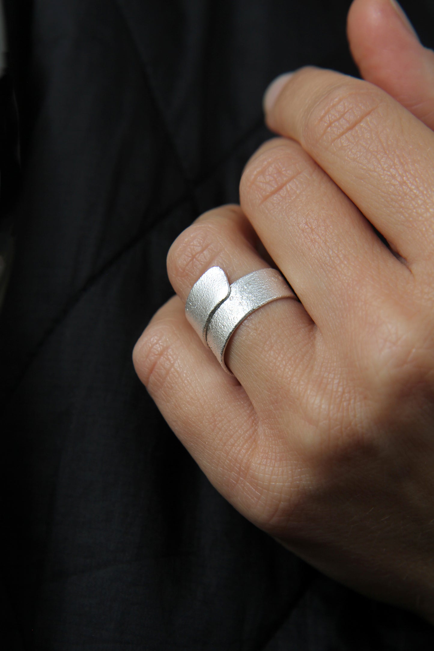 Silver Wide Ribbon Ring