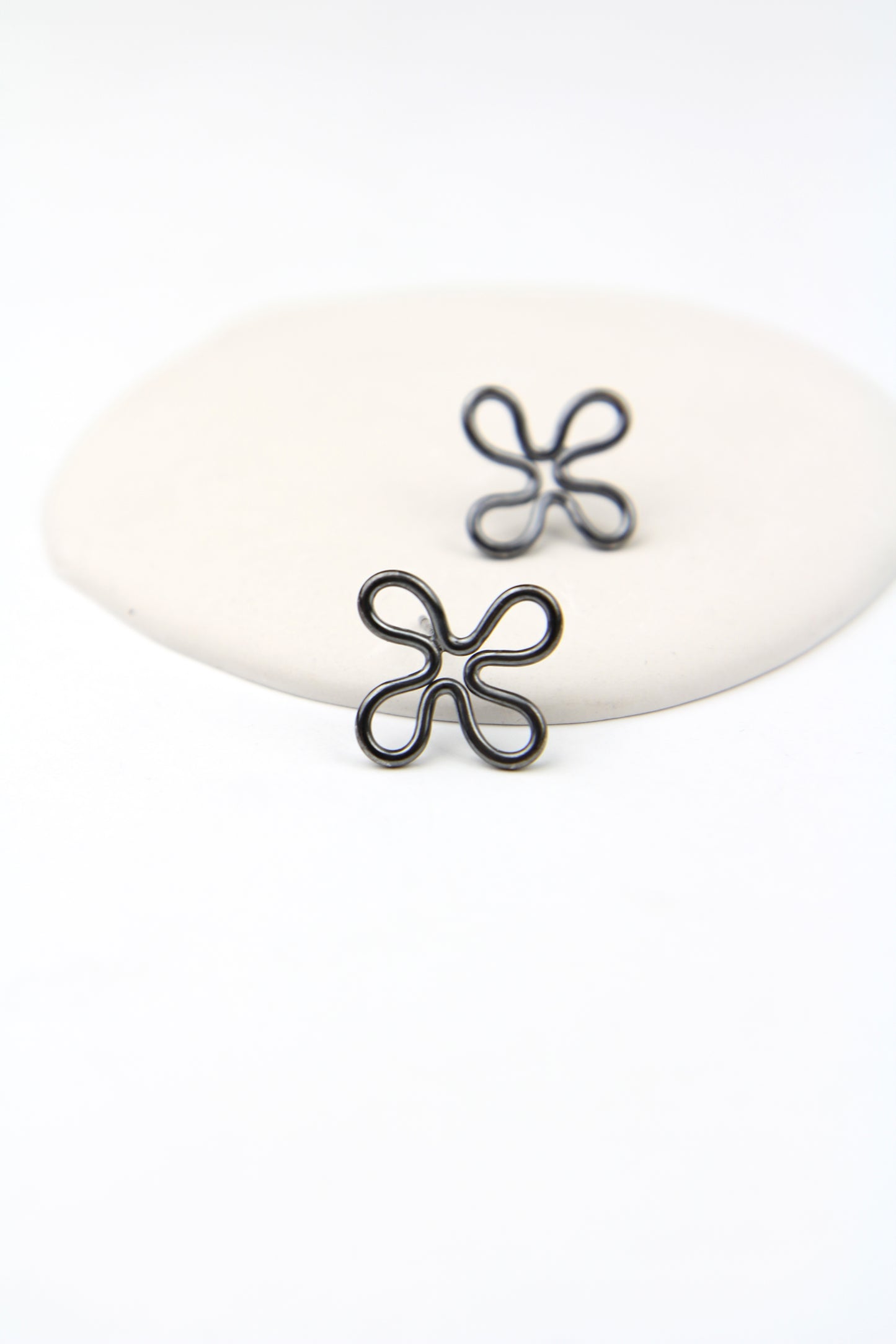 Black Silver Clover Earrings