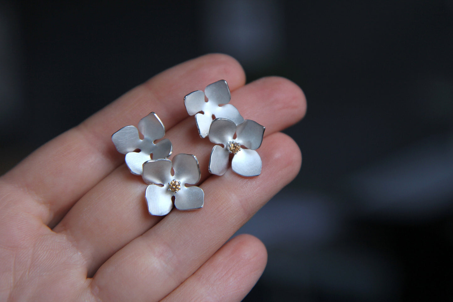 Silver Flower Stud Earrings With Zircon