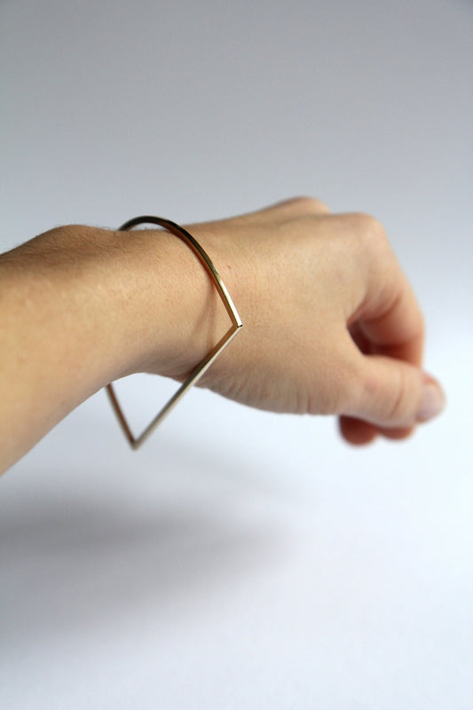 Geometric D Shape Bracelet