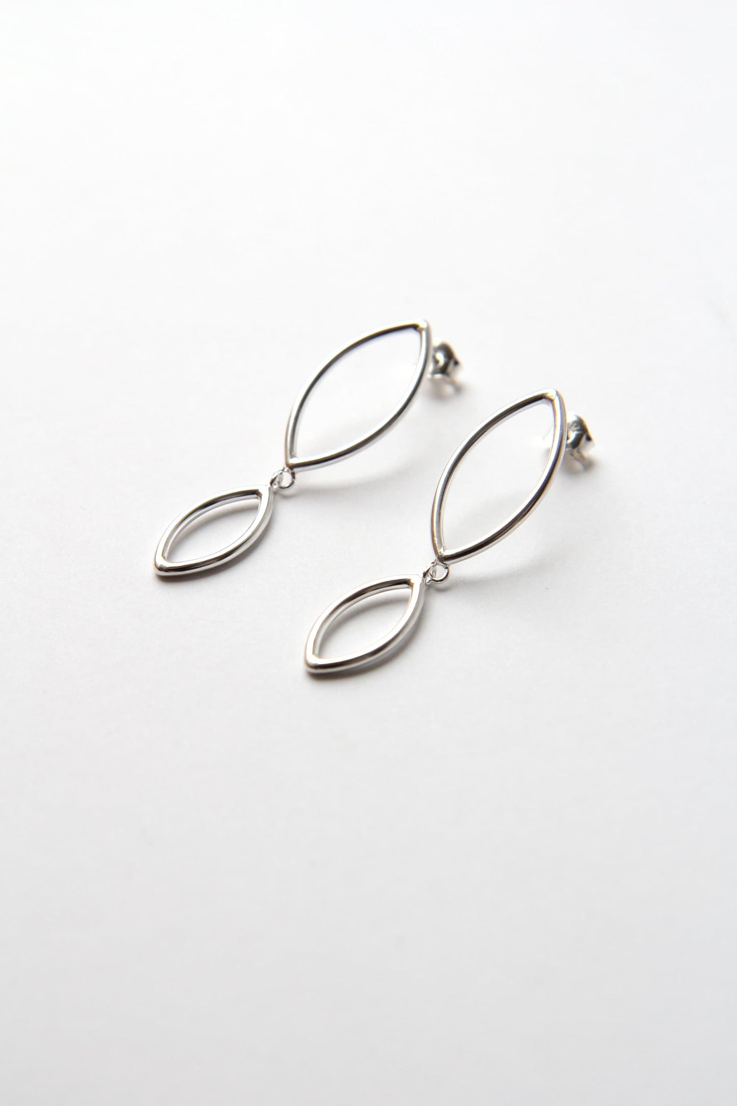 Botanical Silver Dangle Earring