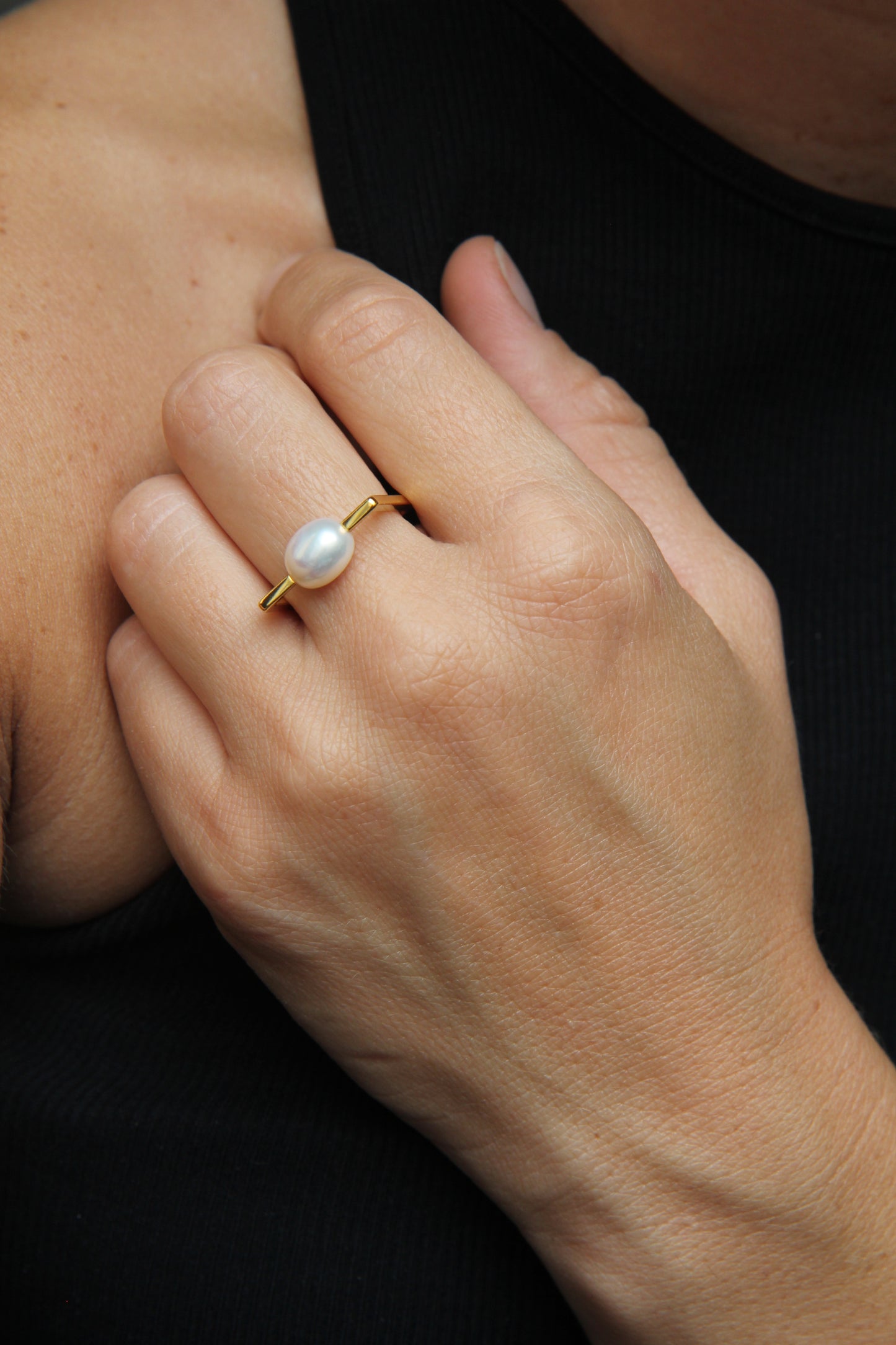 Fine Gold-plated Silver Square Ring with Pearl