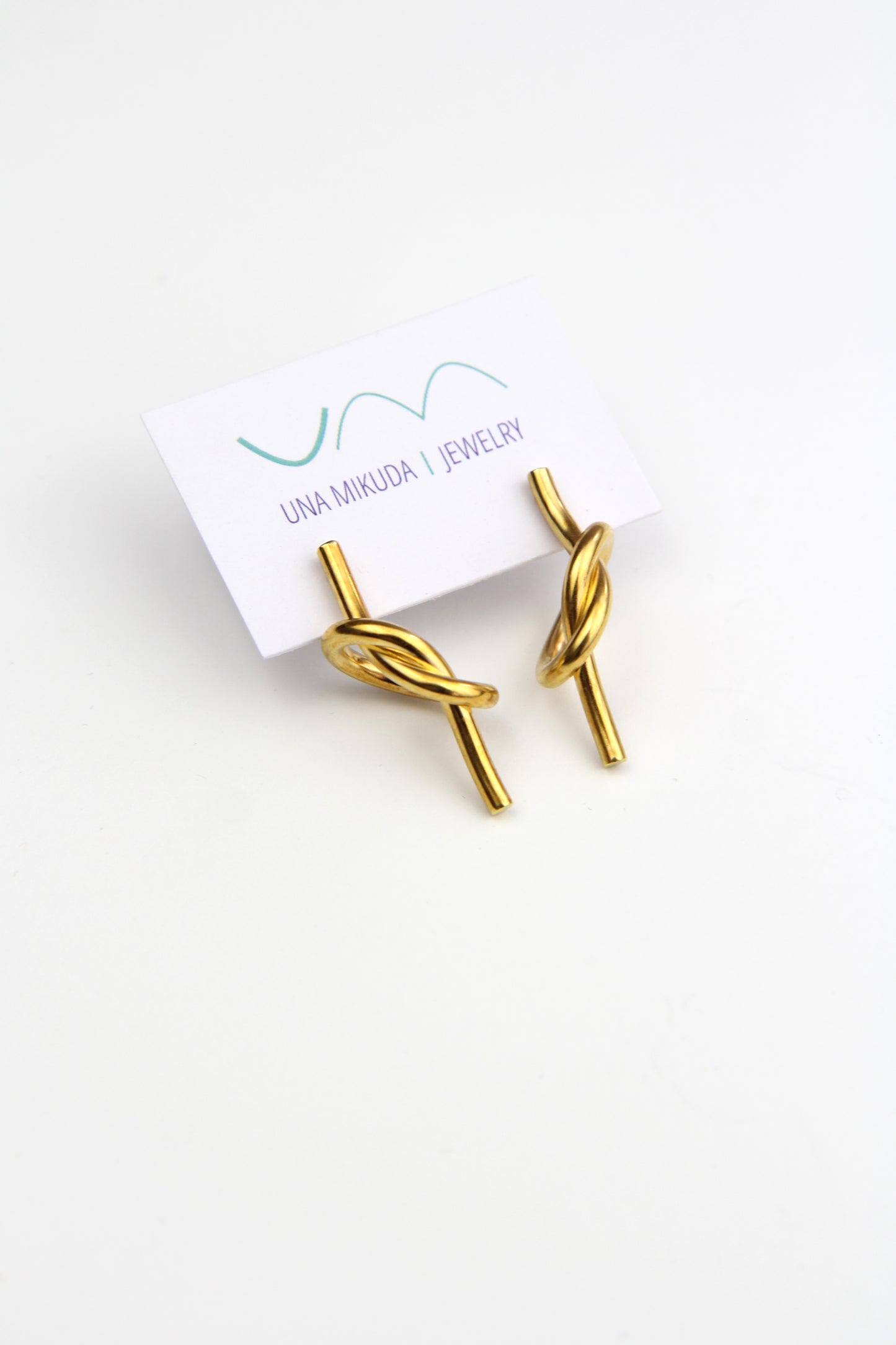 NEW! Gold-plated Silver Knot Earrings - Medium