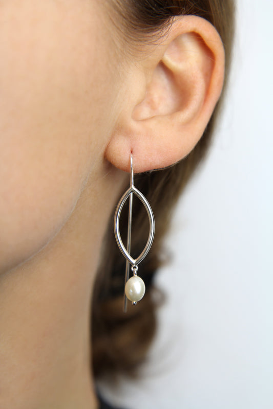 NEW! ✨ Botanical Silver Hook Earrings With Pearl