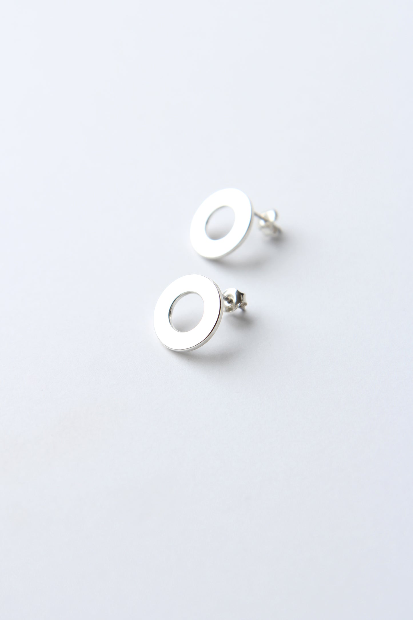 NEW! ✨ Circle Line Silver Earrings - SMALL