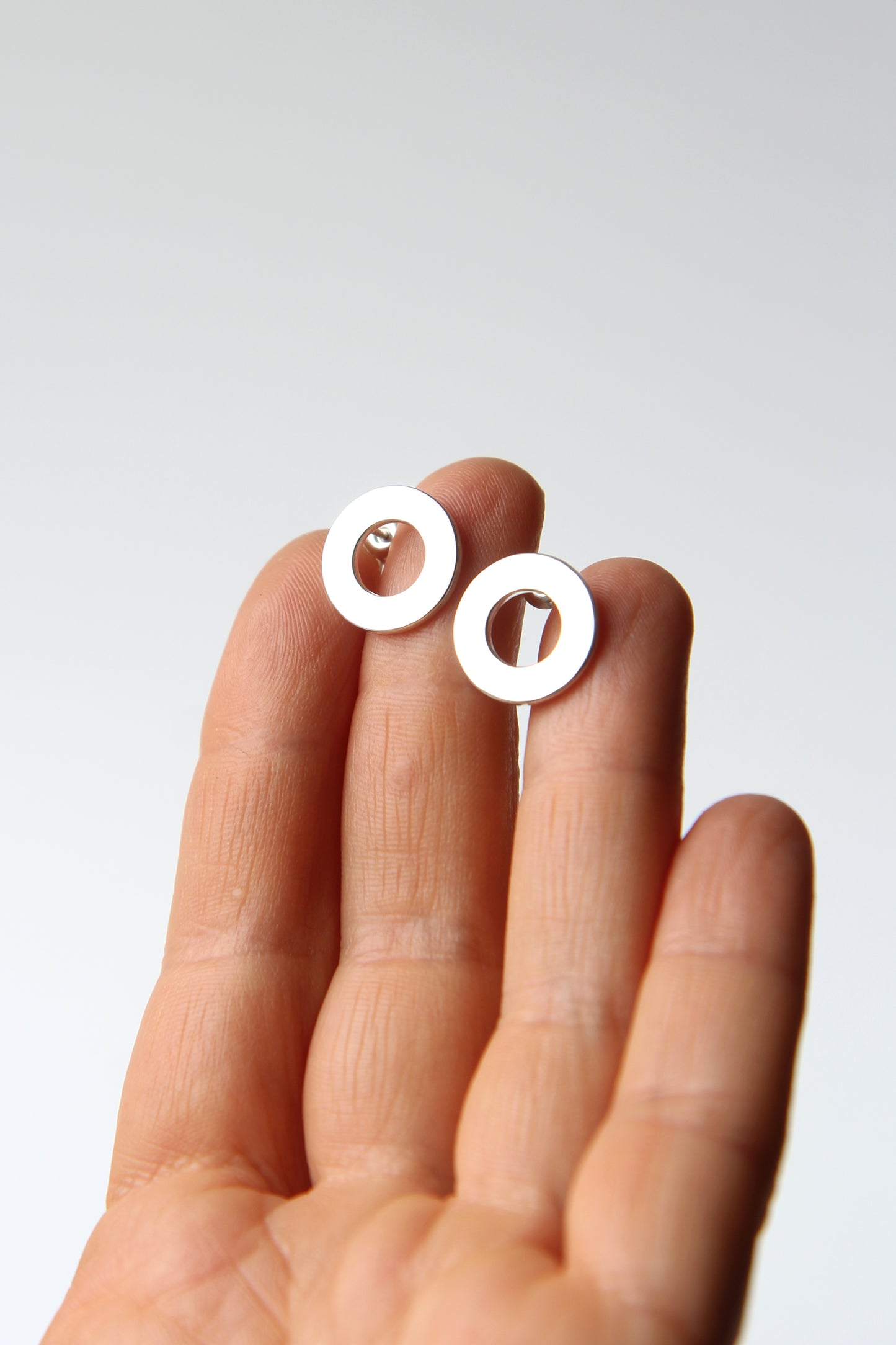 NEW! ✨ Circle Line Silver Earrings - SMALL